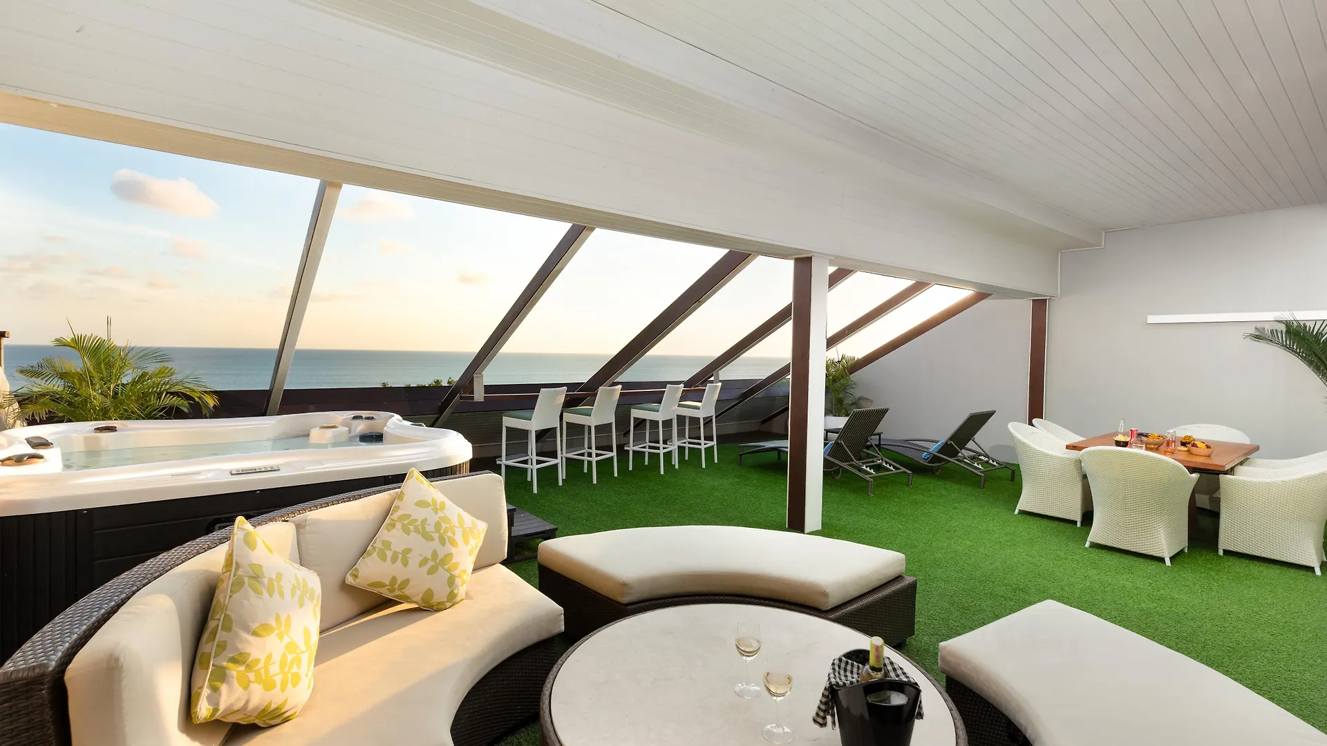 Double - Six, Luxury Hotel - Seminyak Seminyak (Bali)