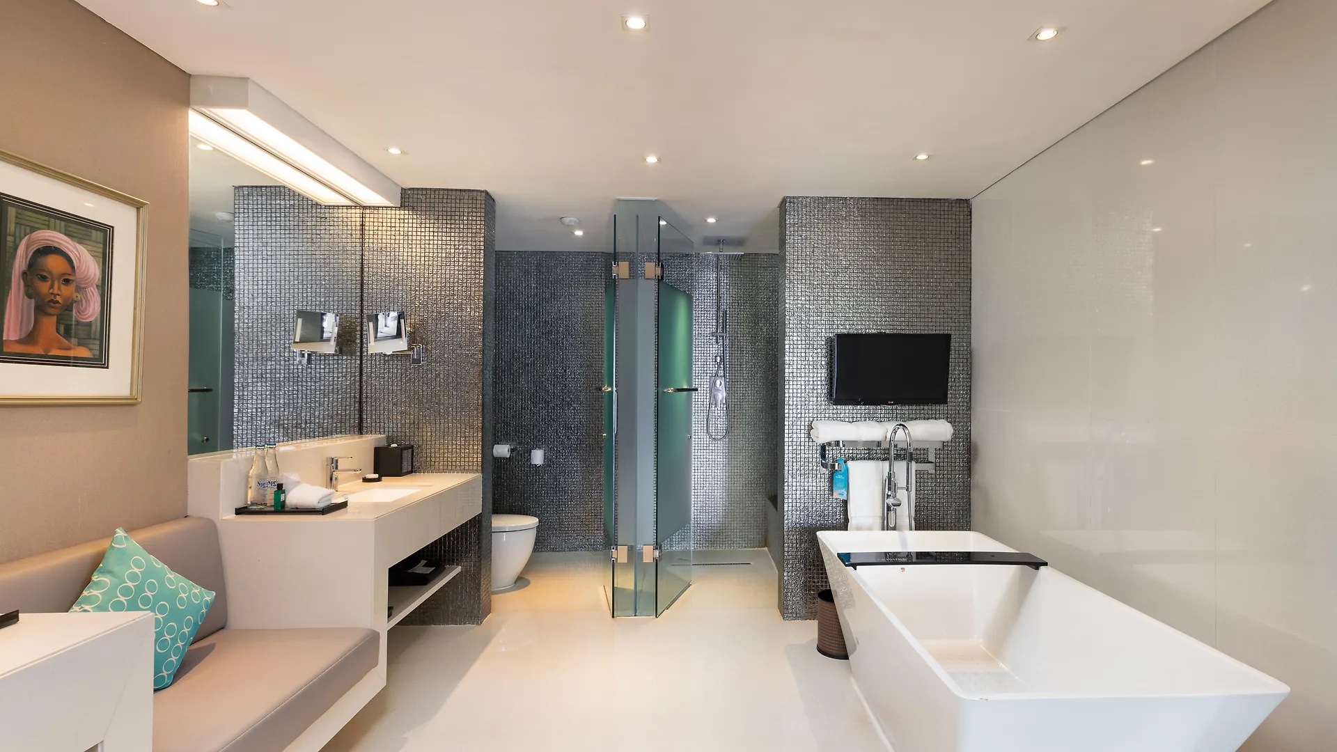 *****  Double - Six, Luxury Hotel - Seminyak Indonesia