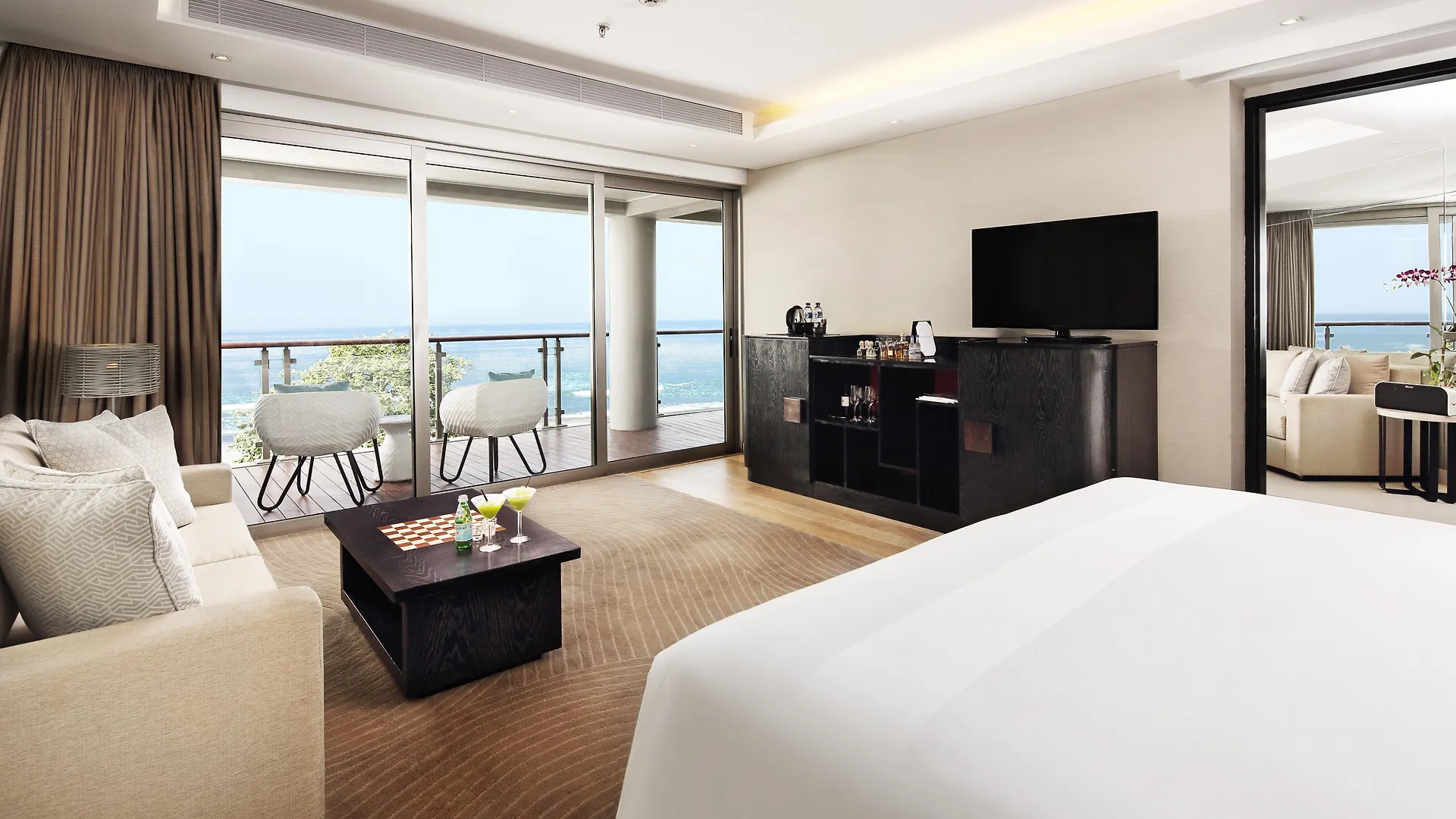 *****  Double - Six, Luxury Hotel - Seminyak Indonesia